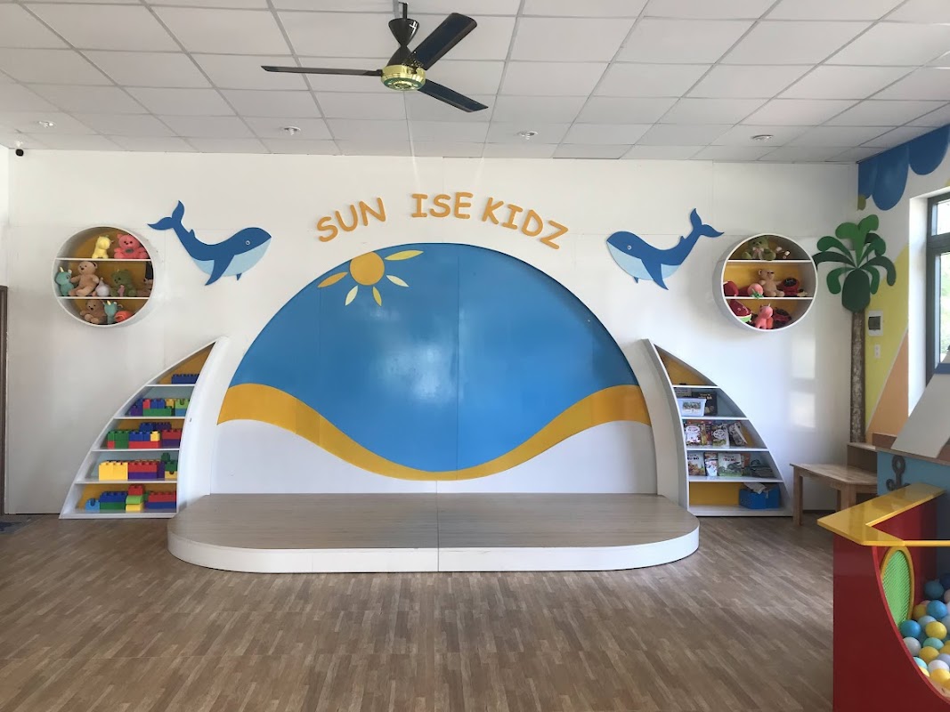 Mầm Non Song Ngữ Sunrise Kidz