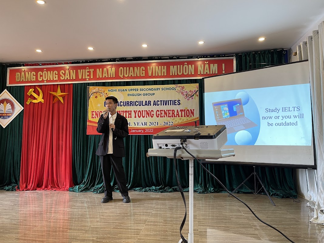 Trường THPT Nghi Xuân