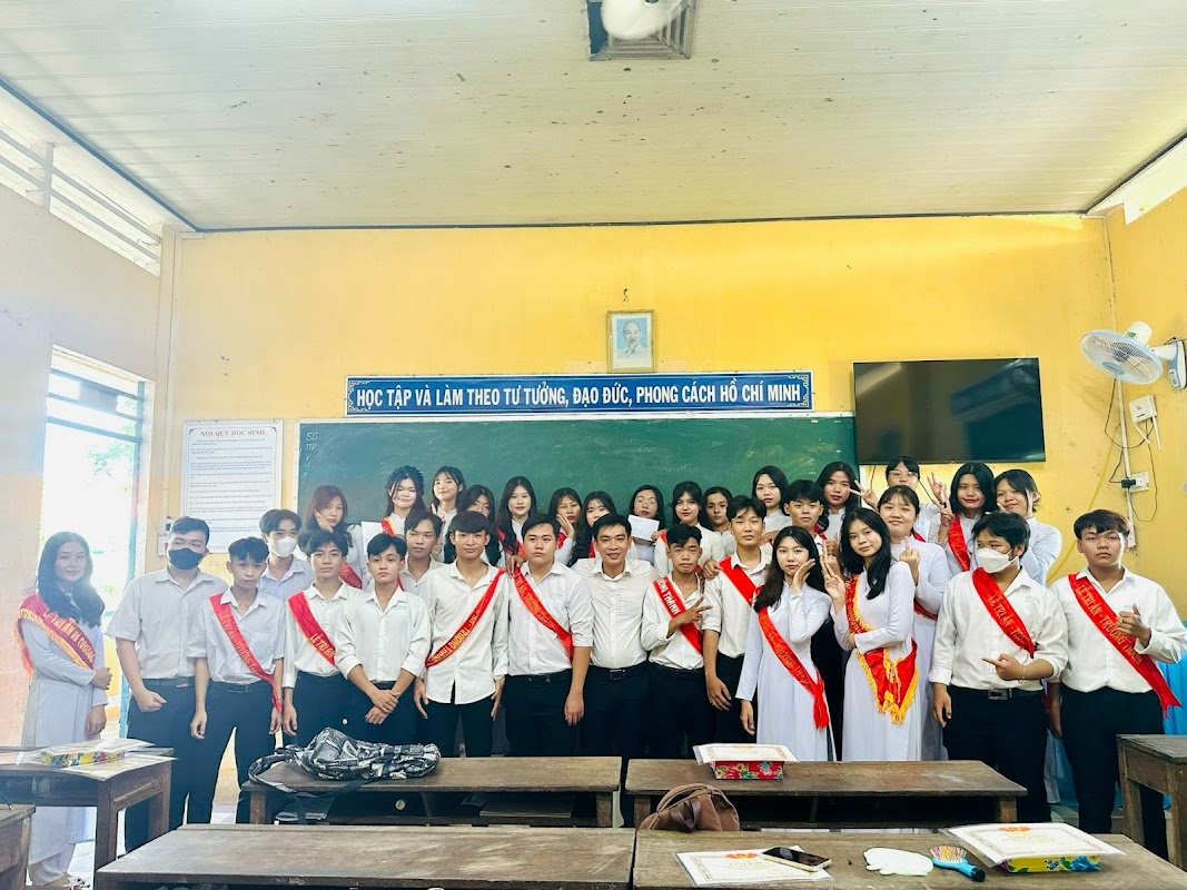 Trung học Phổ thông Cần Đăng