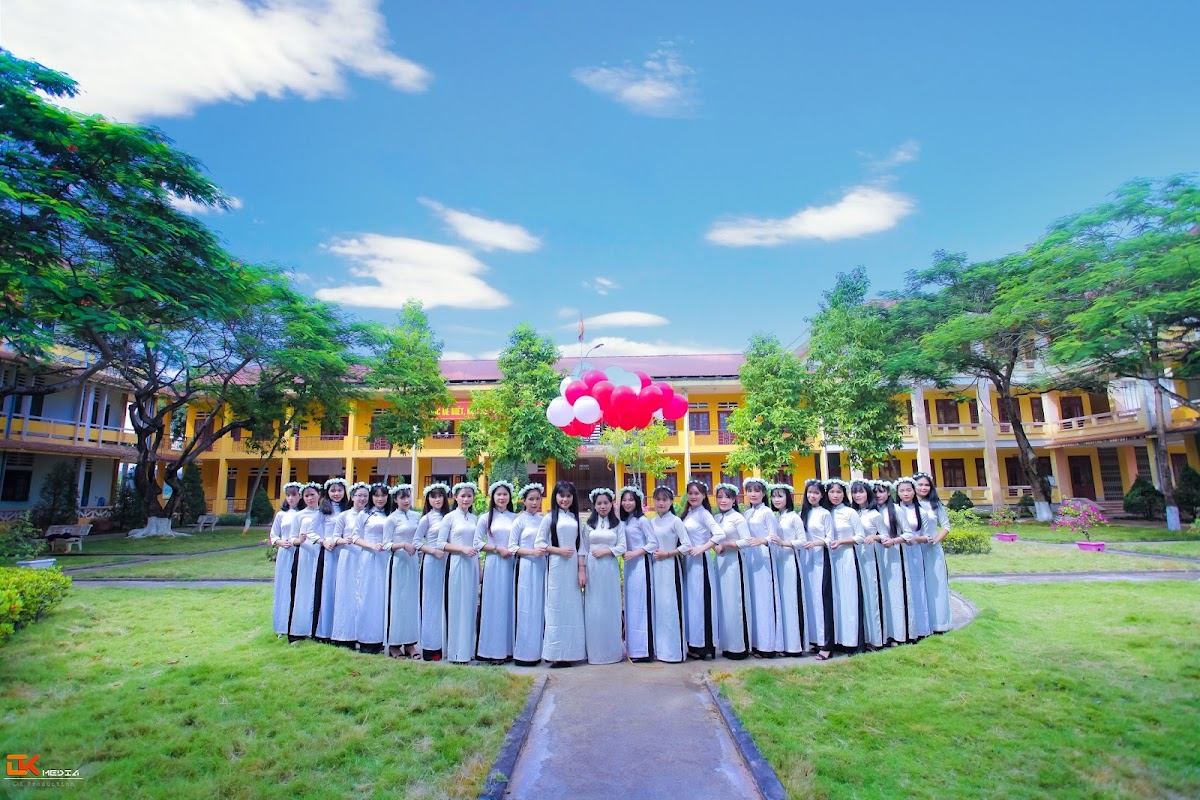 Trường THPT Dân tộc Nội trú Lào Cai