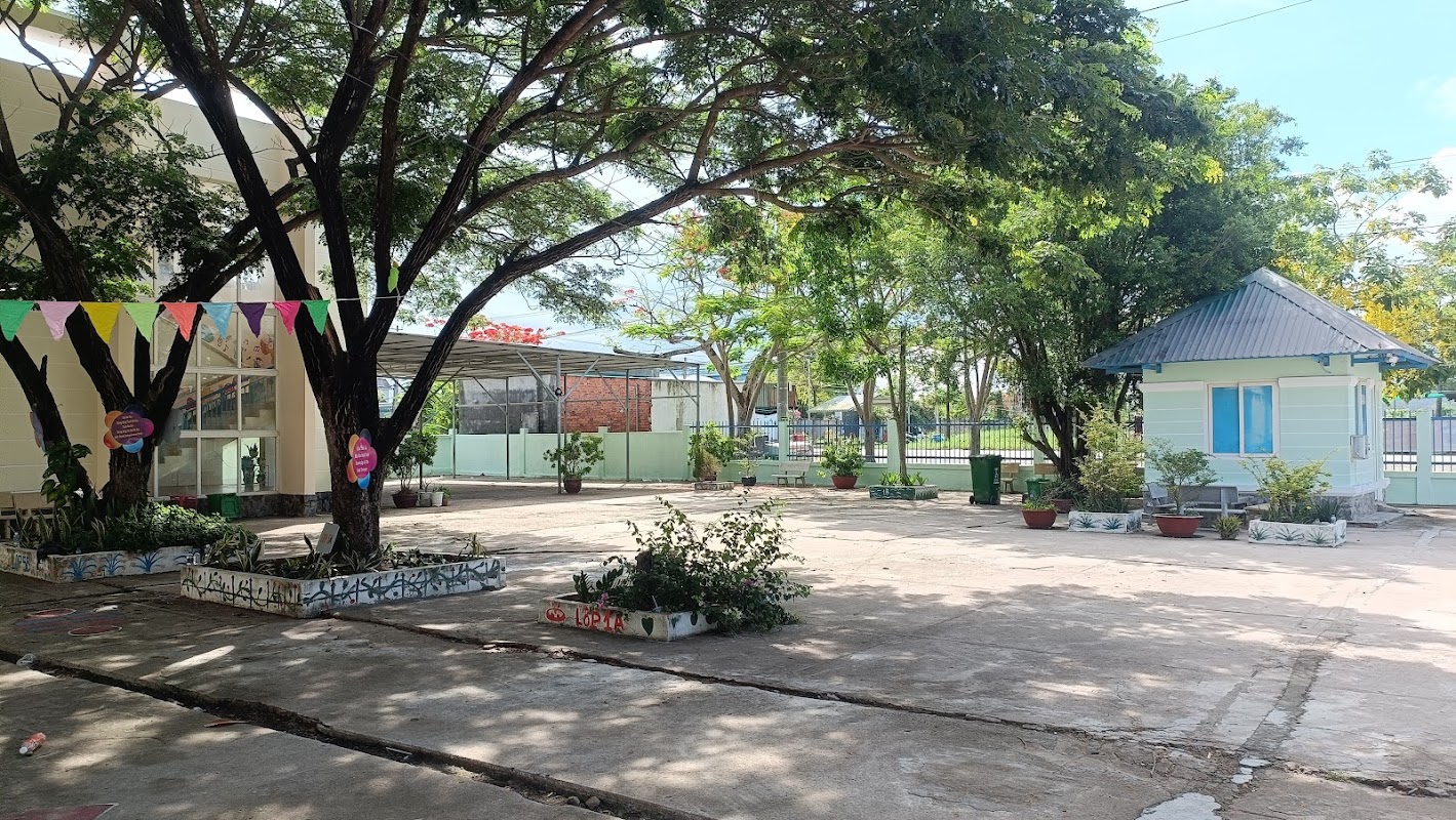 Trường Tiểu Học Tân Thuận 2