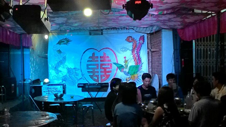 Nhạc sống Trường Nhí