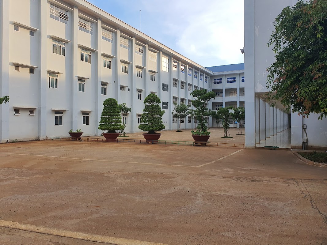 Trường TH, THCS, THPT Sao Việt