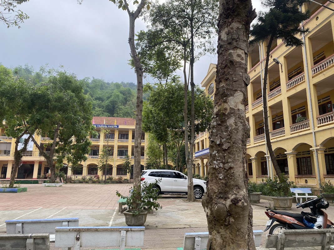 Trường THPT số 2 Lào Cai