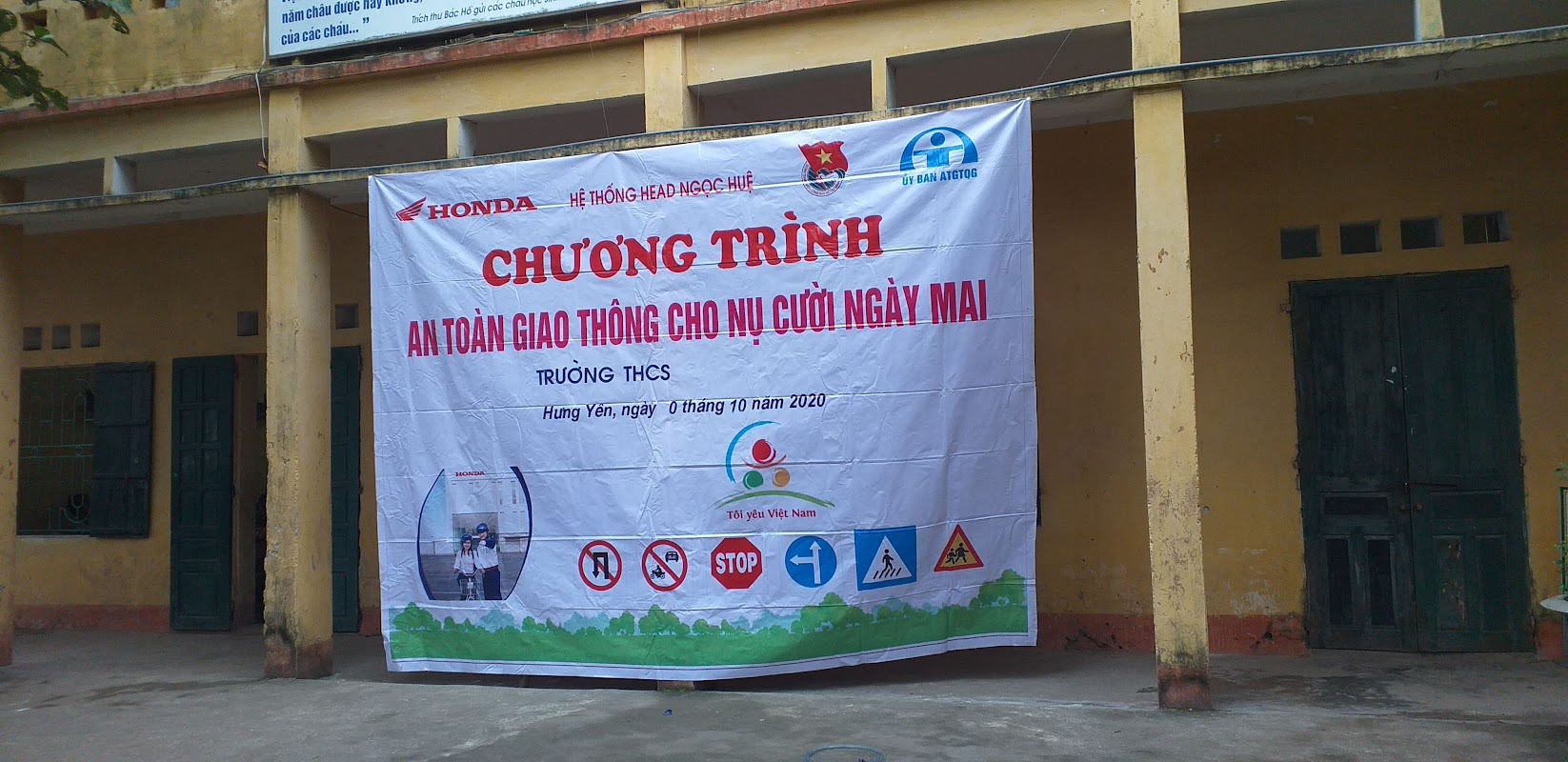 Trường Tiểu học và Trung học cơ sở xã Hồng Nam