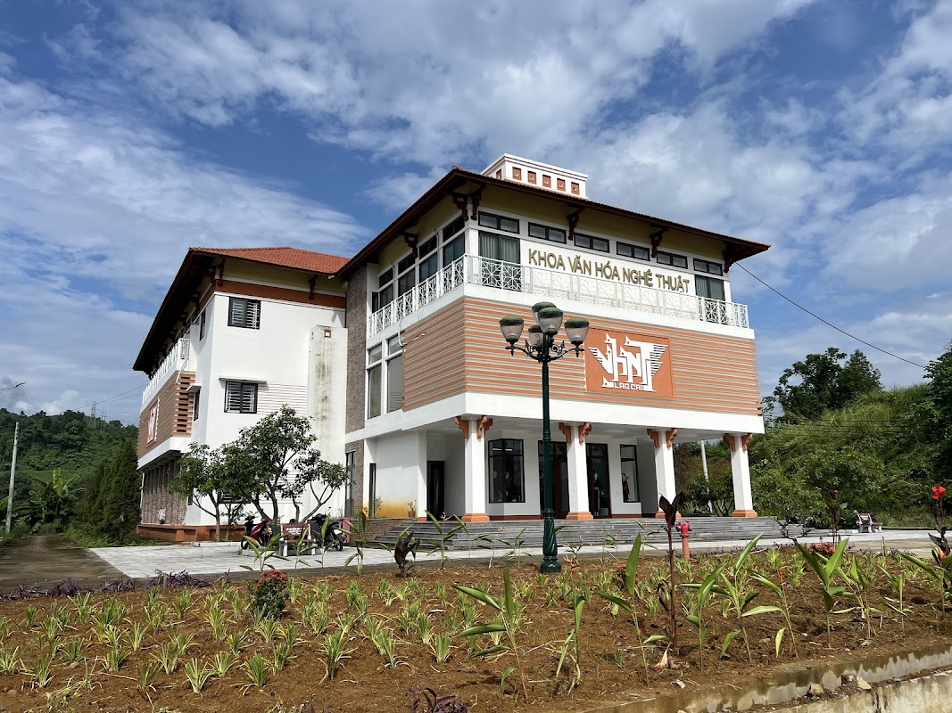 Khoa Văn hoá Nghệ thuật – Trung tâm Đào tạo & Biểu diễn Nghệ thuật Trường CĐ Lào Cai