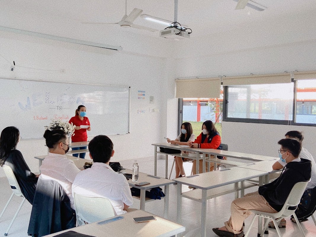 iSchool Quảng Trị