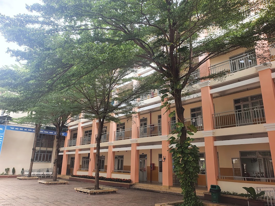 Trường THCS Phước Bình