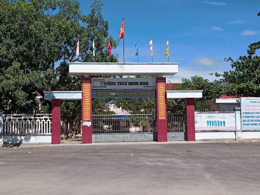 Trường THCS Nhơn Bình