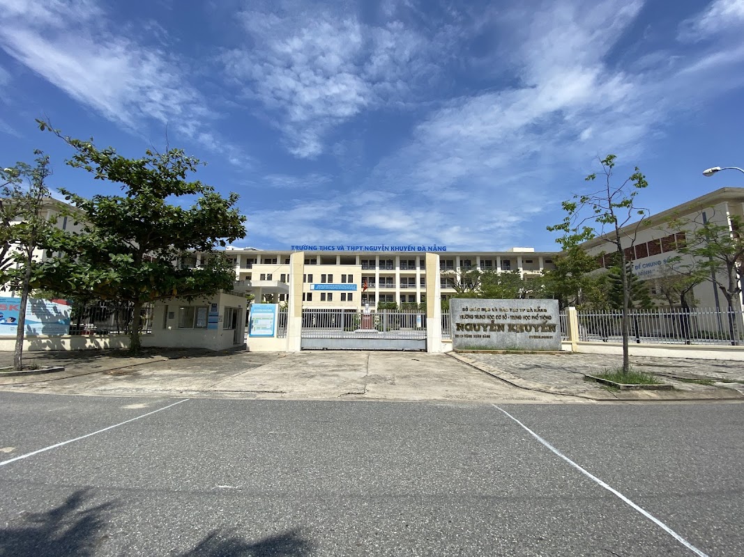Trường THCS-THPT Nguyễn Khuyến