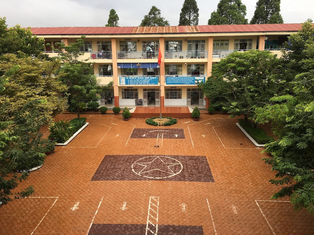 Trường Tiểu học Võ Trường Toản