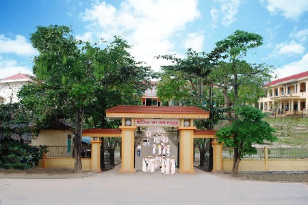 Trường THPT Triệu Phong