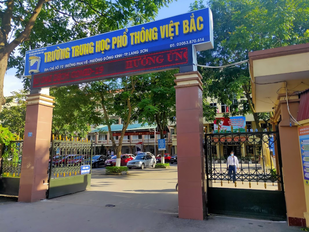 Trường THPT Việt Bắc