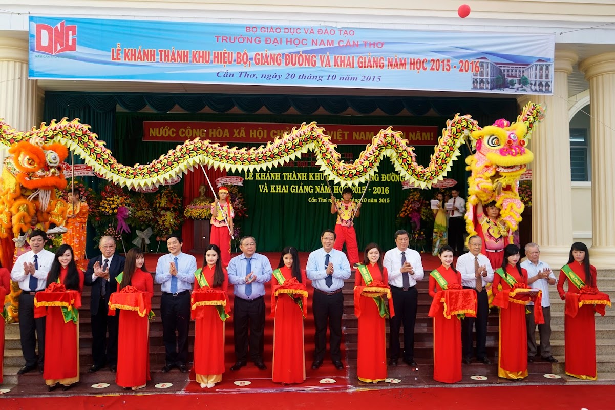 Trường Đại học Nam Cần Thơ