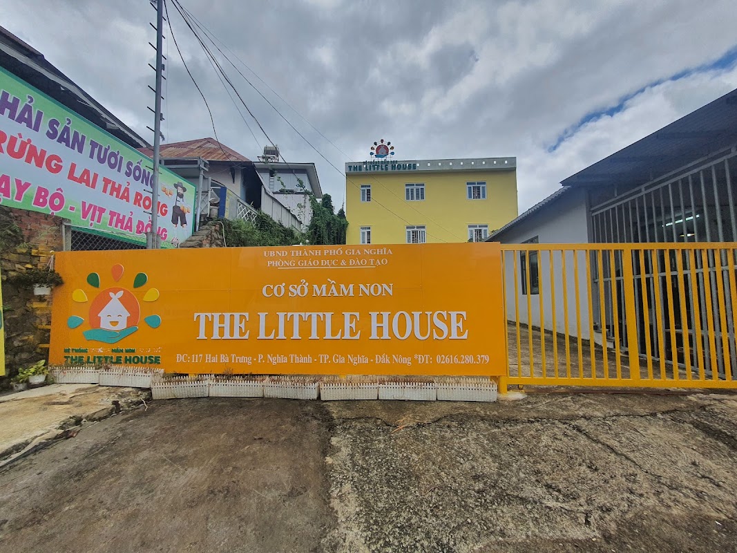 Trường mầm non song ngữ The Little House