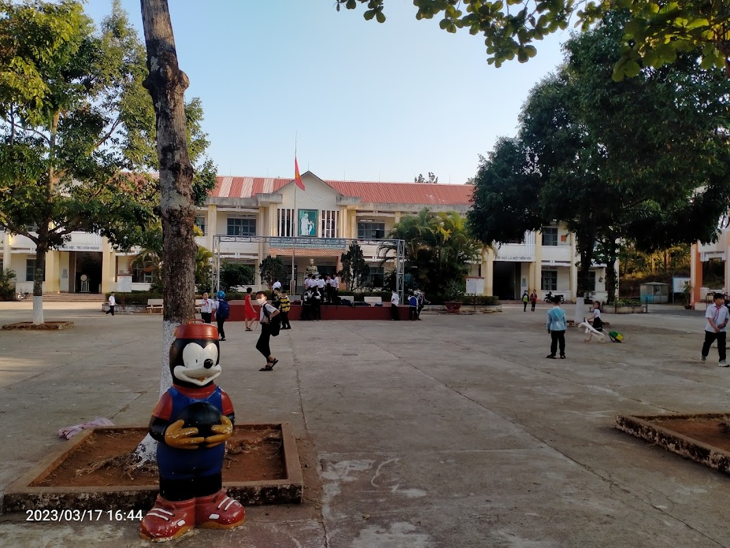 Trường Tiểu học Lê Quý Đôn