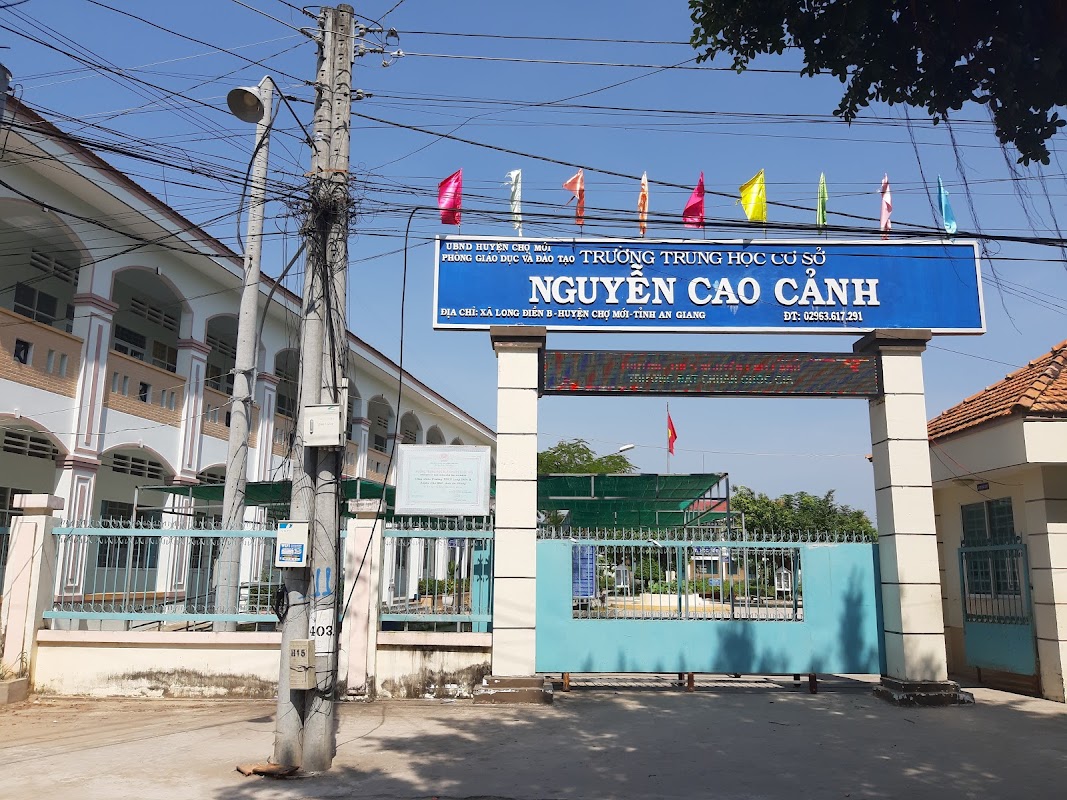 Trường THCS Nguyễn Cao Cảnh