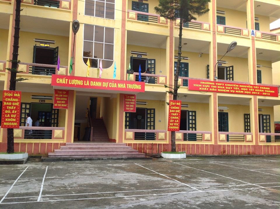 Trường Trung học phổ thông Chuyên Nguyễn Tất Thành, Yên Bái