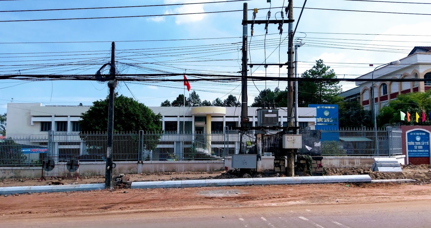 Trường Trung cấp y tế Tây Ninh