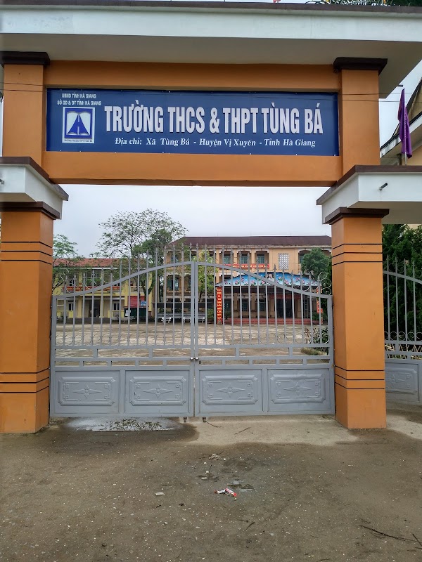 Trường THCS&THPT Tùng Bá