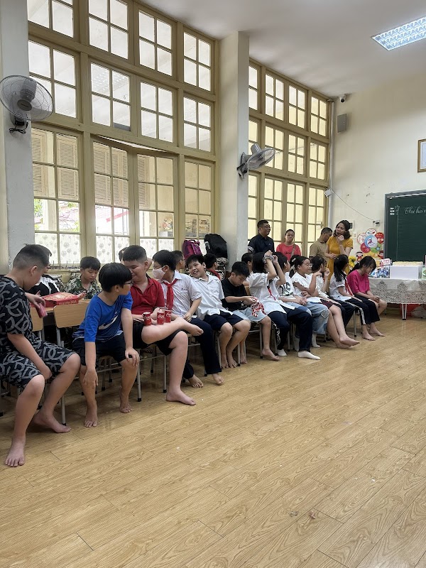 Trường Tiểu học Nguyễn Thị Minh Khai