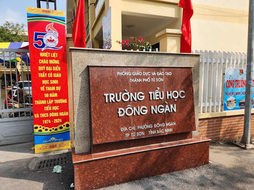 Trường THCS Đông Ngàn