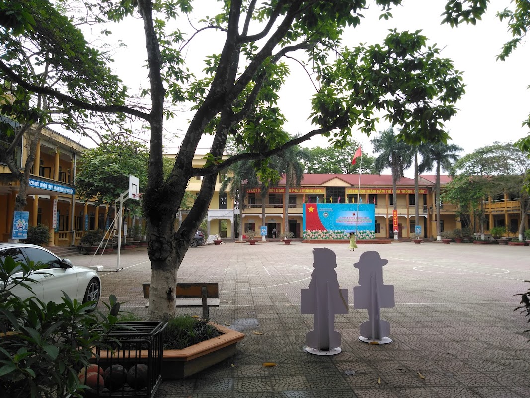 Trường THPT Phù Ninh