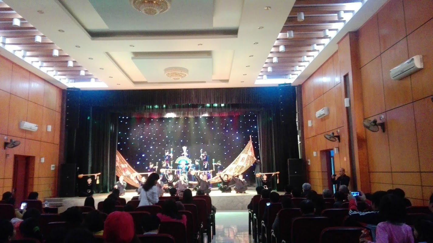 Đoàn nghệ thuật tỉnh Cao Bằng