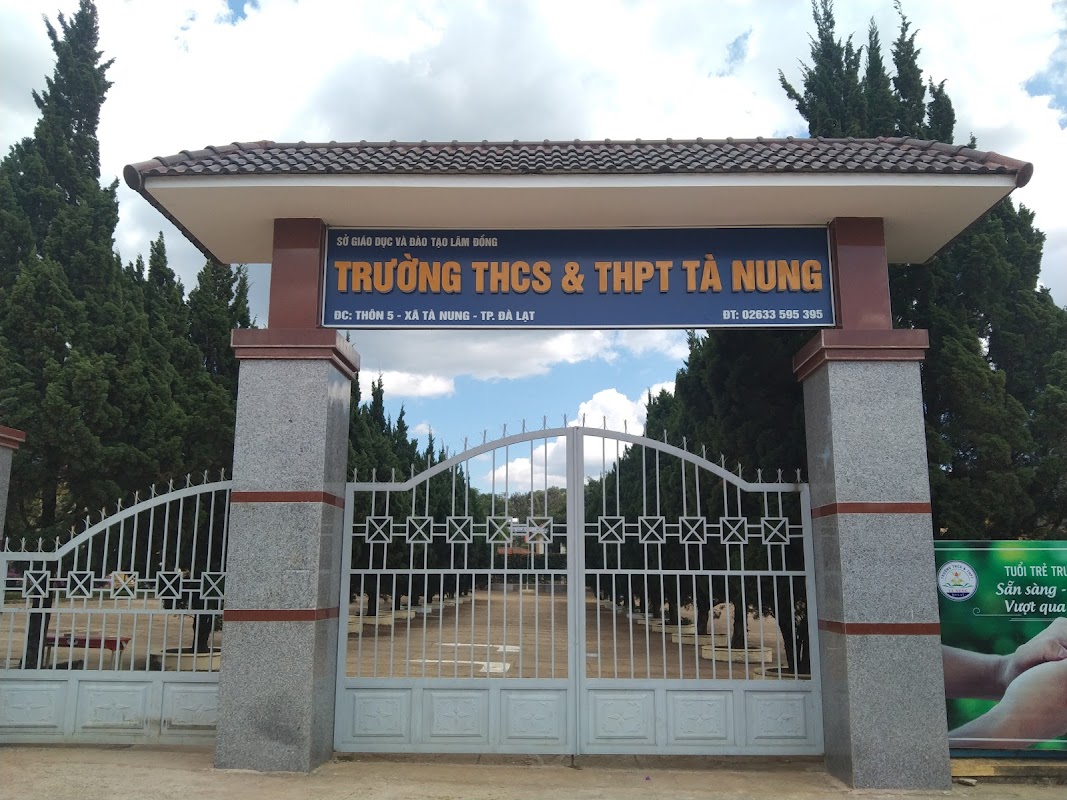 Trường THCS & THPT Tà Nung