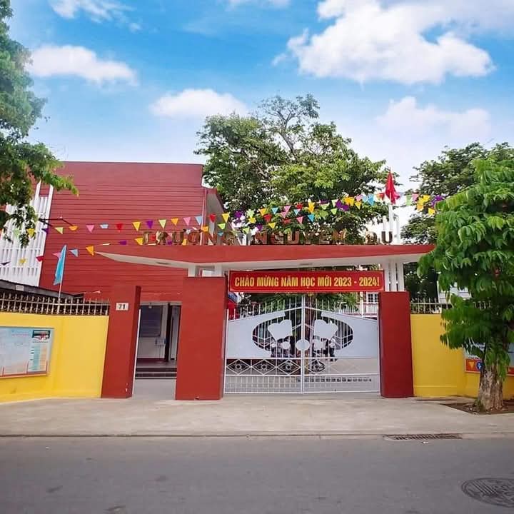 Trường cấp 2 Nguyễn Du