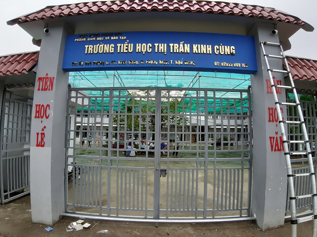 Trường Tiểu Học Thị Trấn Kinh Cùng