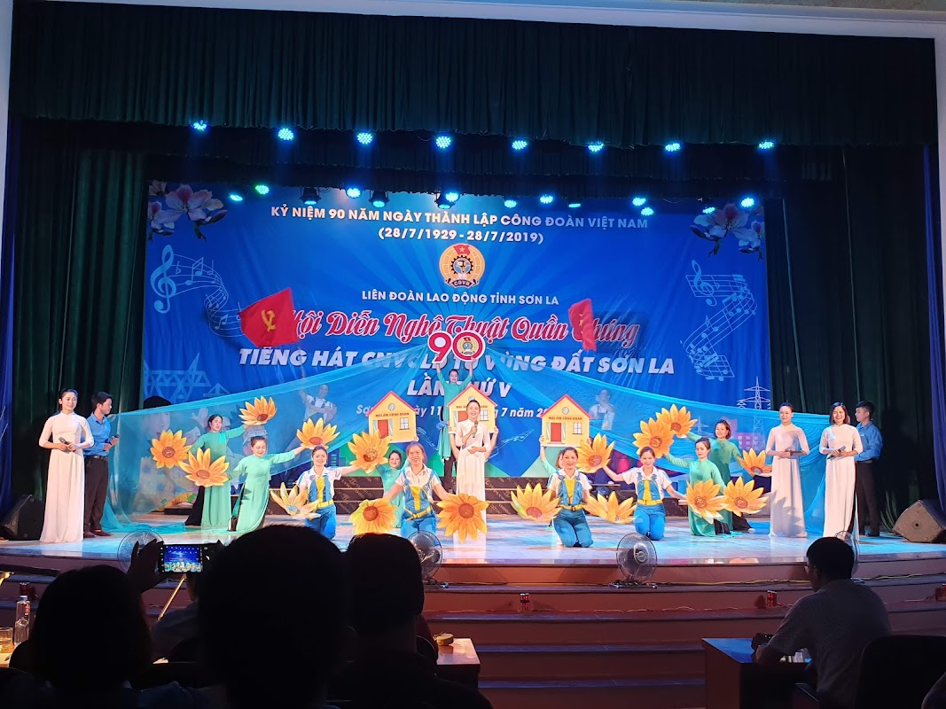 Trung Tâm Văn Hóa Điện Ảnh Sơn La