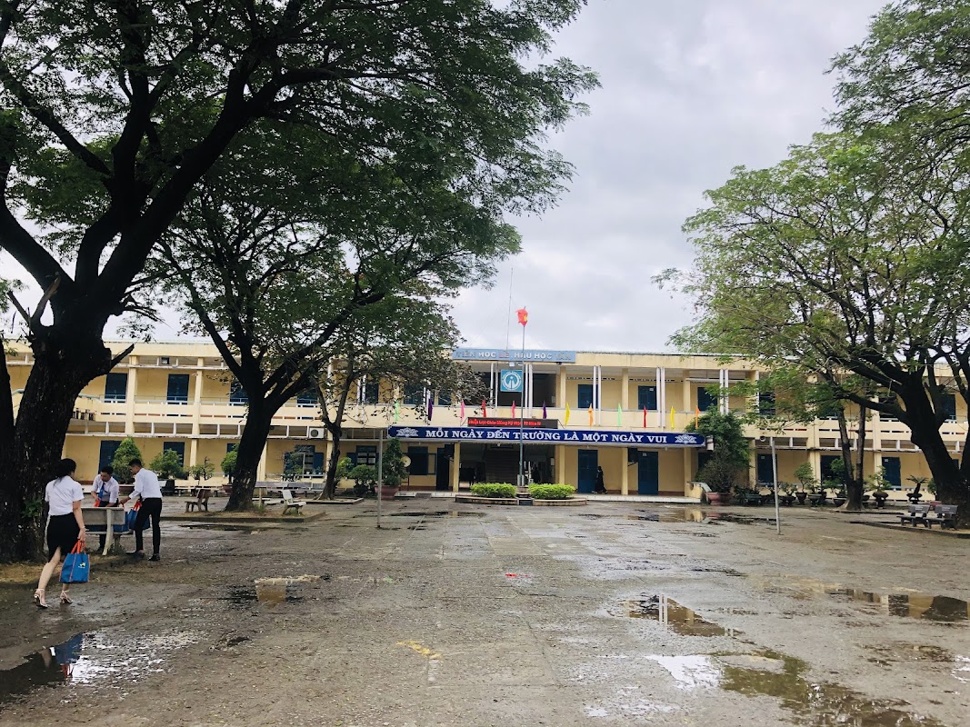 Trường THPT Số 1 Phù Cát