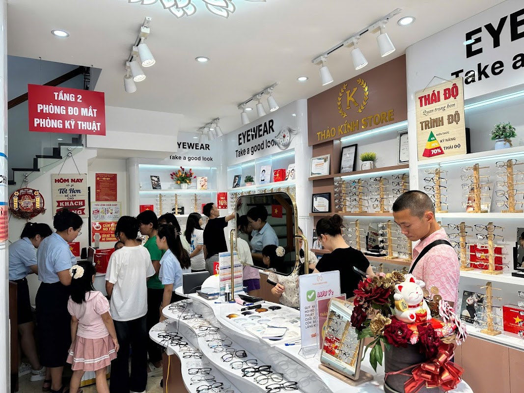 KÍNH MẮT-THẢO KÍNH STORE LẠNG SƠN