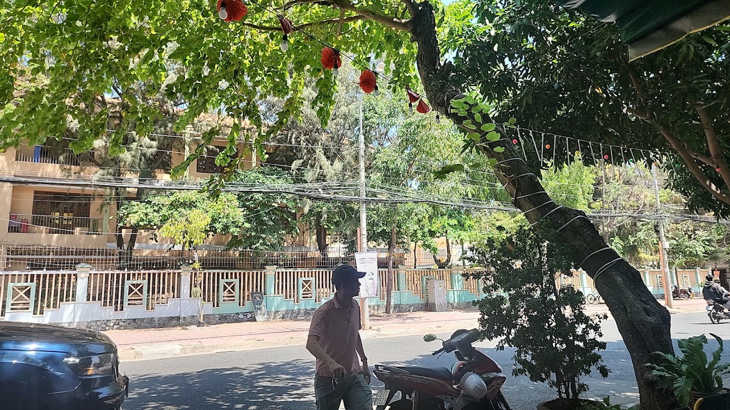 Trường THCS Nguyễn Thái Bình