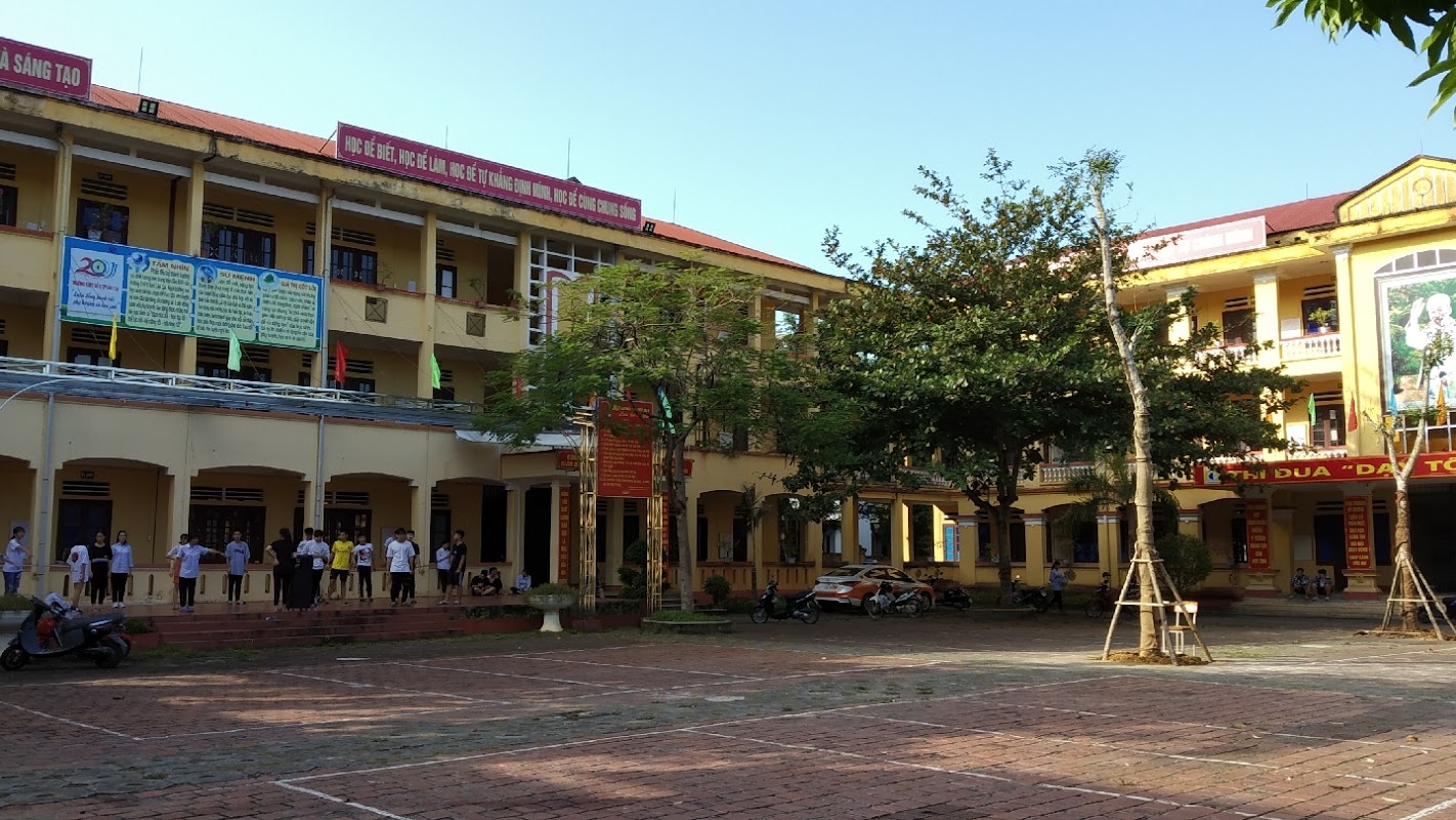 Trường THPT số 3 Tp. Lào Cai