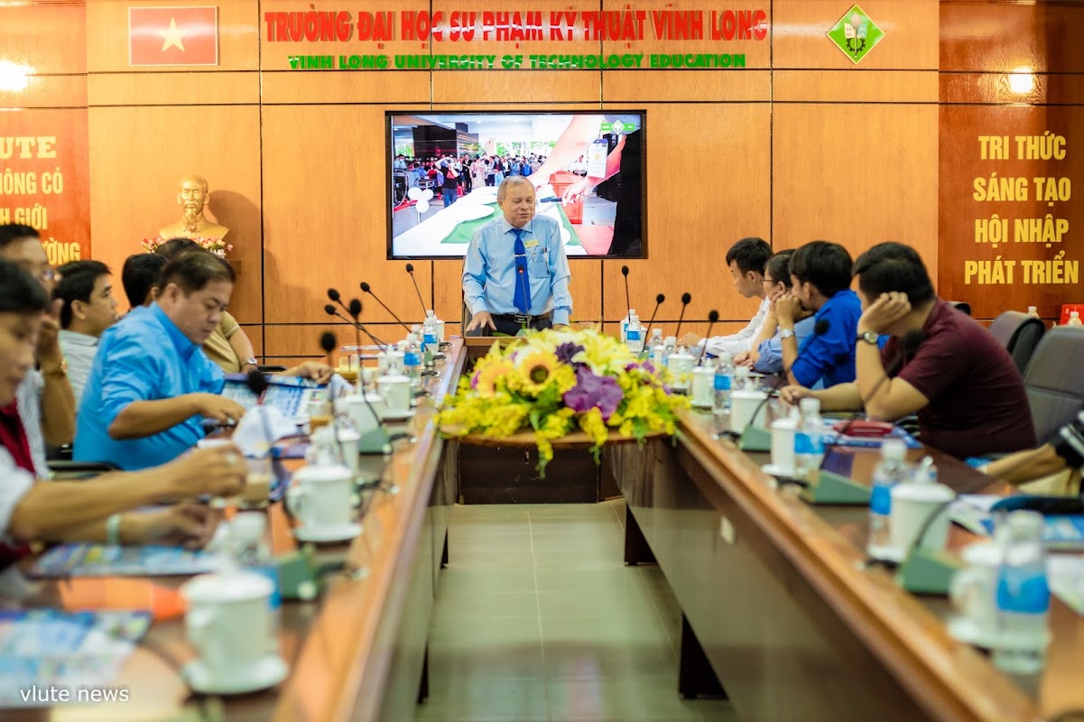 Trường Đại học Sư phạm Kỹ thuật Vĩnh Long