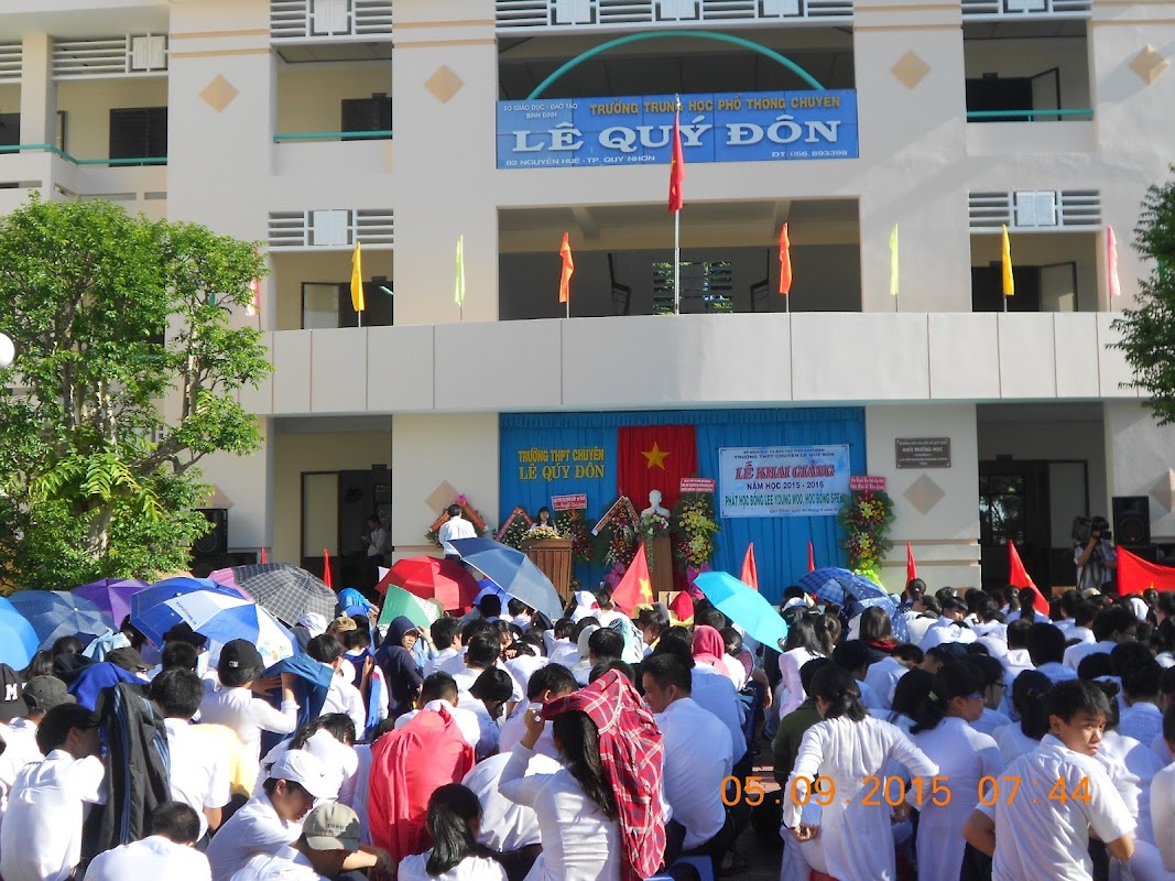 Trường THPT chuyên Lê Quý Đôn