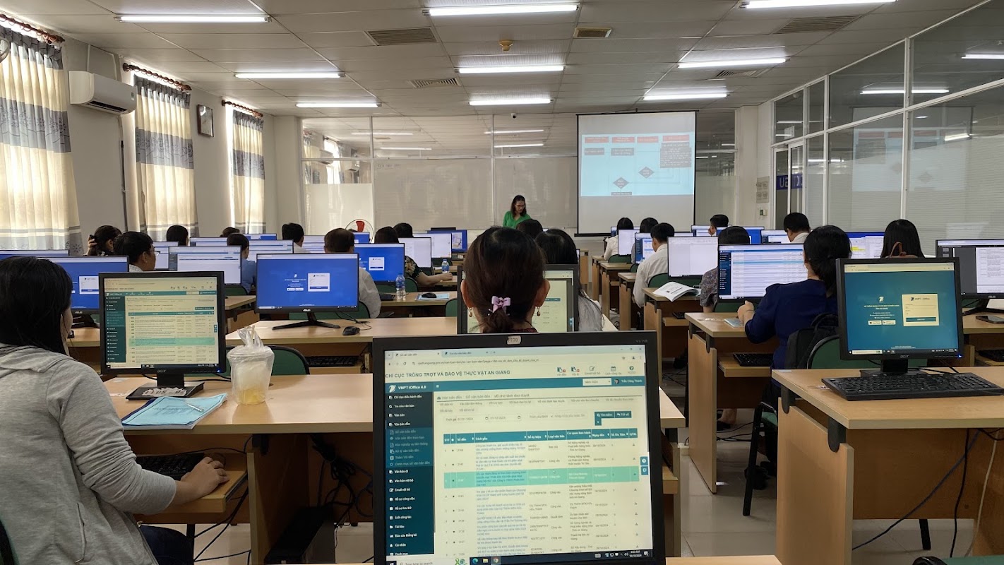 Trung tâm Tin học Trường Đại học An Giang