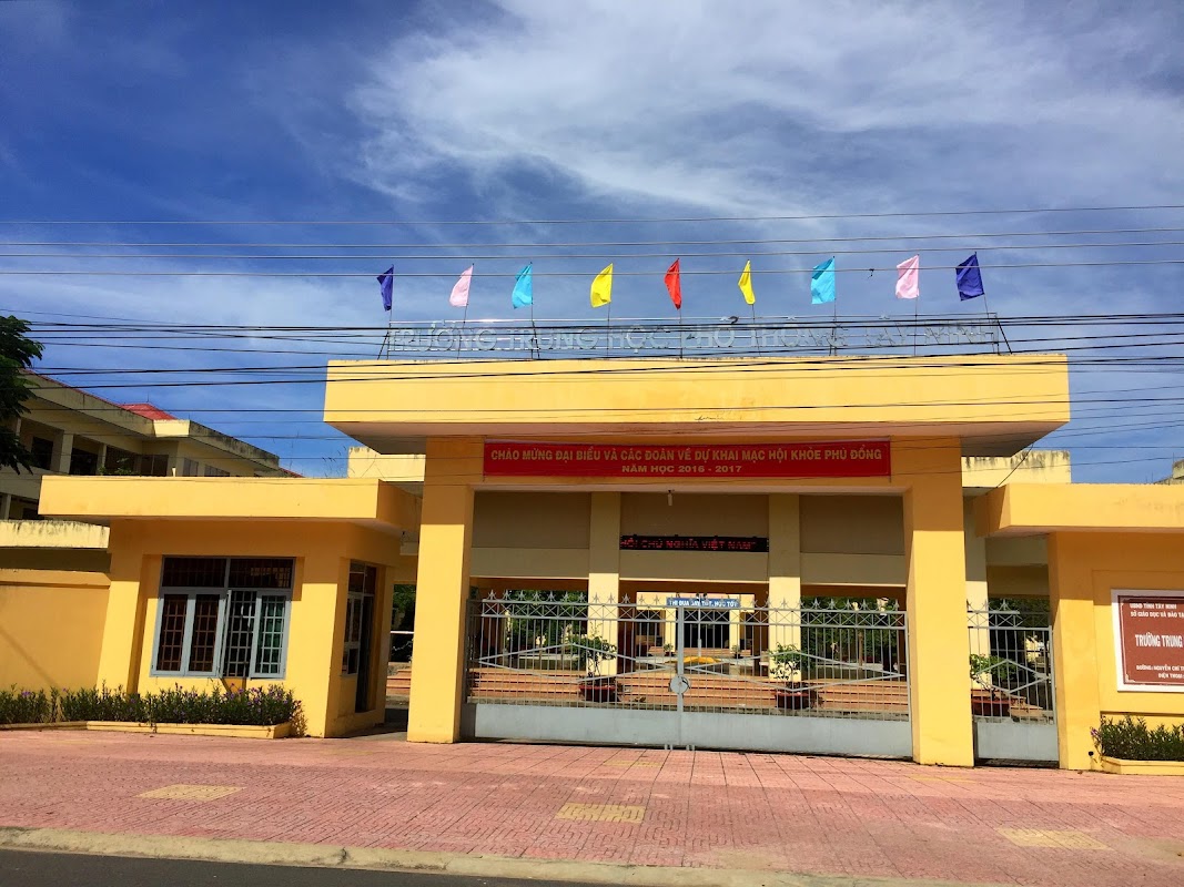 Trường THPT Tây Ninh