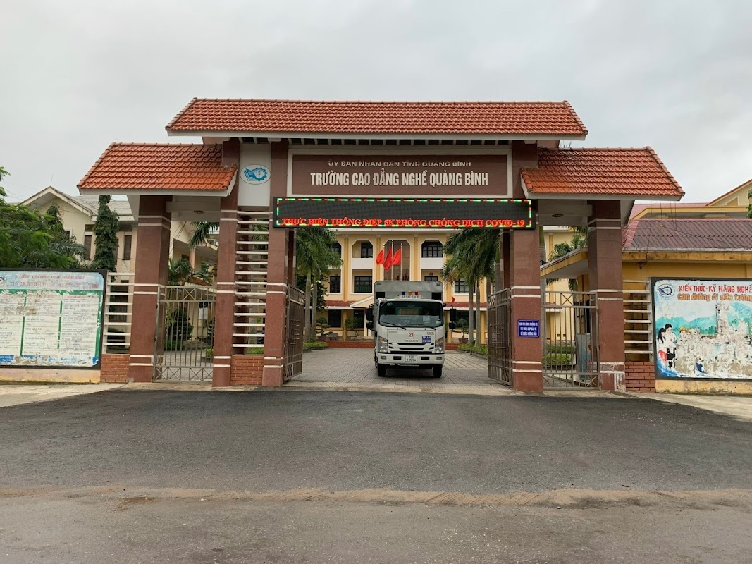 Trường Cao đẳng nghề Quảng Bình