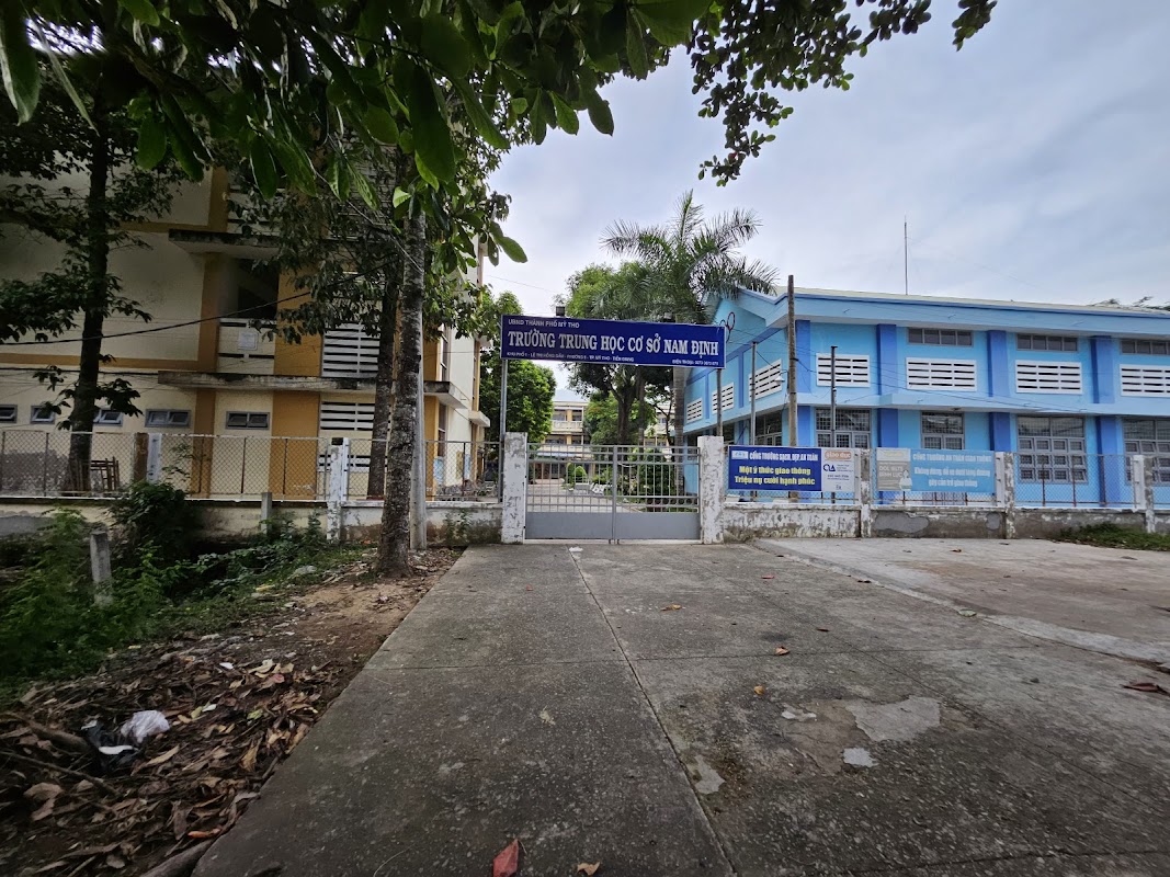 Trường THCS Nam Định