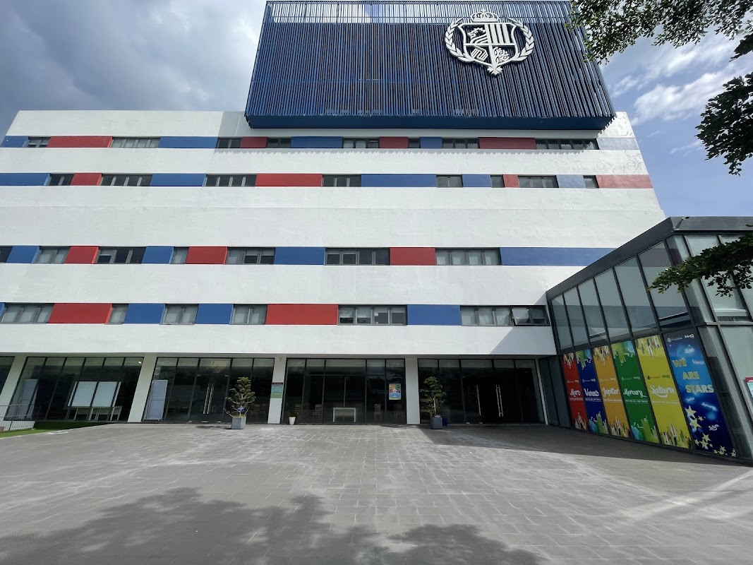 UK Academy Đà Nẵng