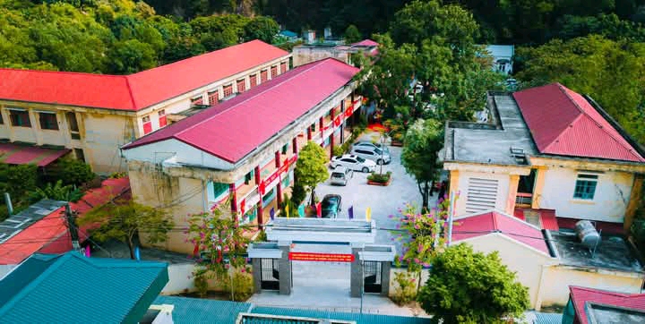 Trường thcs Đinh Công Tráng