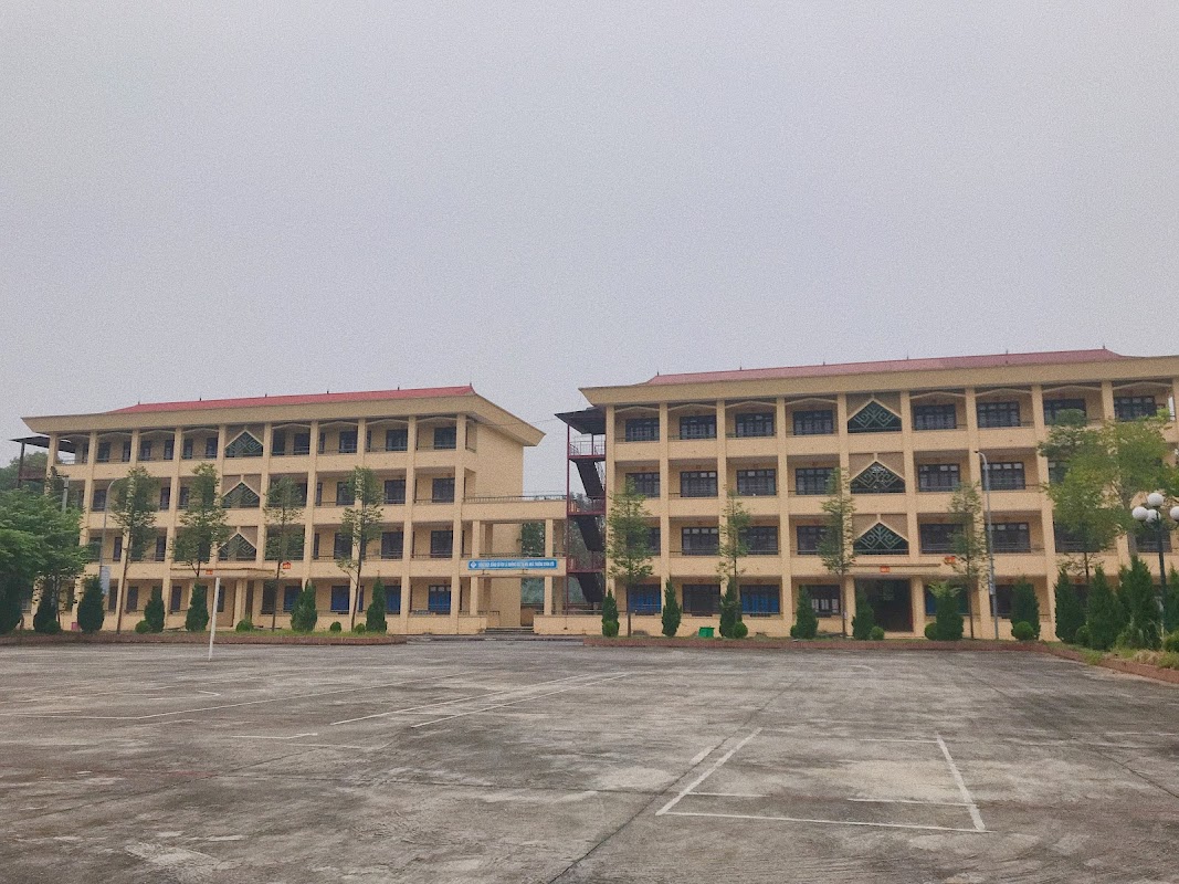 Trường Phổ Thông Dân Tộc Nội Trú