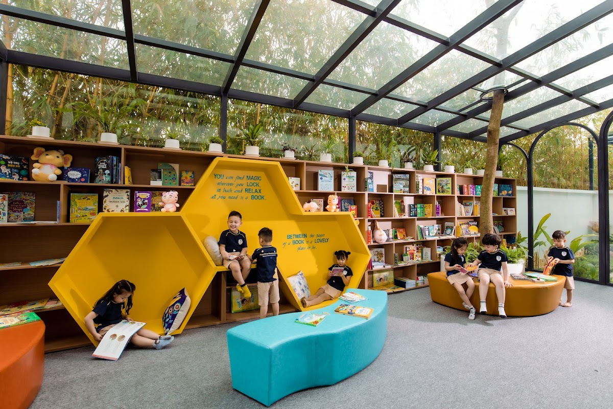 Mầm non Song ngữ MerryStar