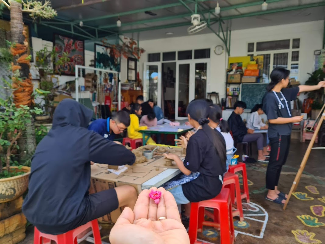 Lớp vẽ Việt Thanh