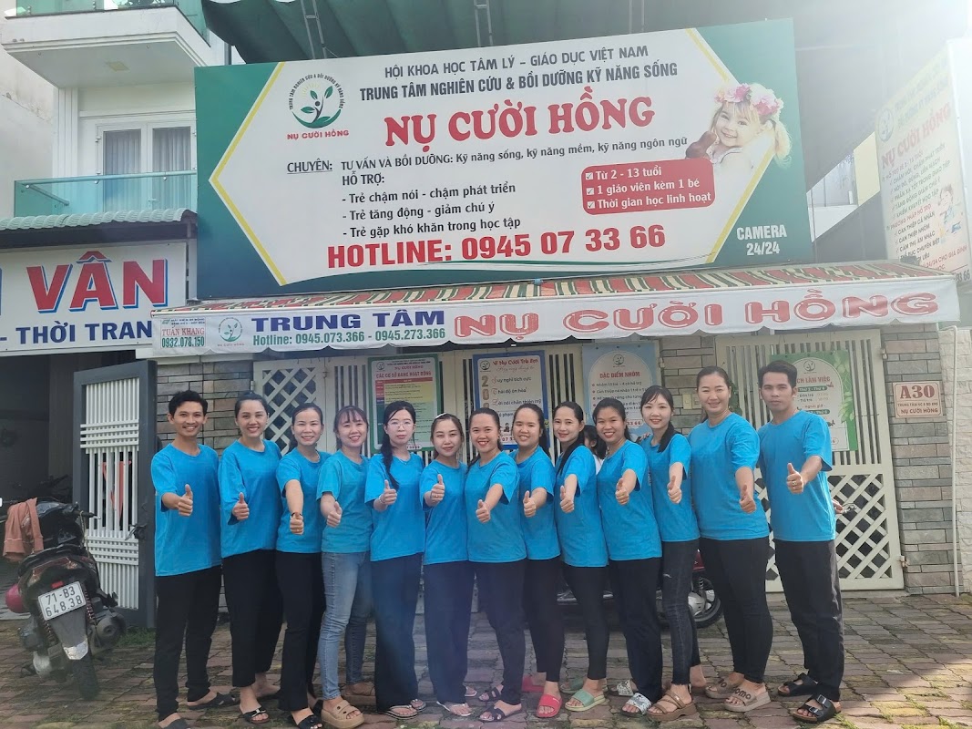 Trung tâm Nghiên cứu và Bồi dưỡng kỹ năng sống Nụ Cười Hồng