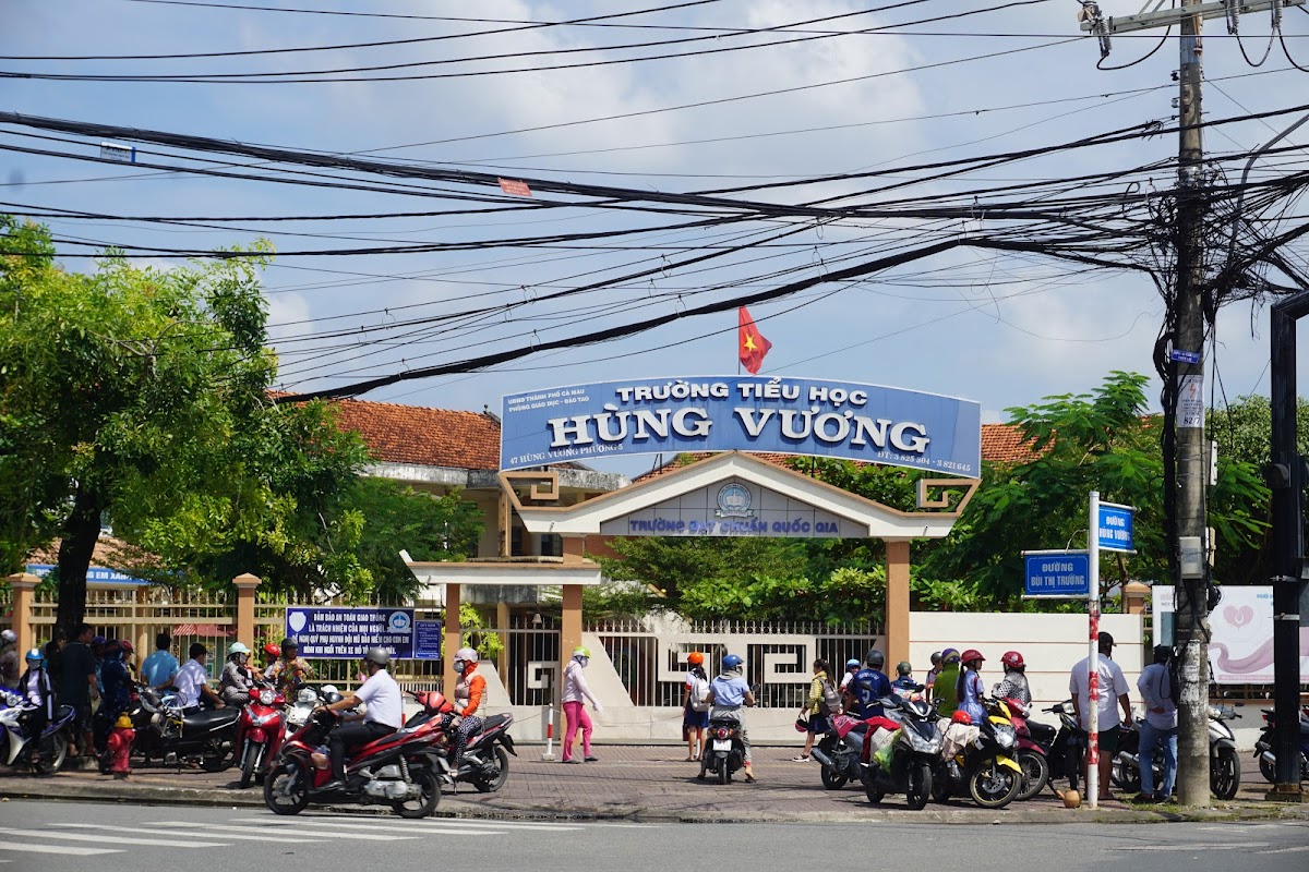 Trường Tiểu Học Hùng Vương