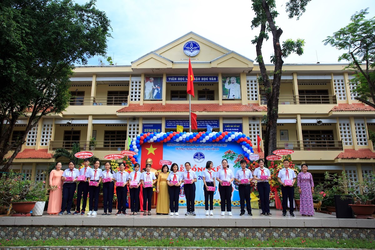 Trường THCS Chu Văn An